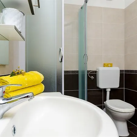 Apartments Smilje Apartment Rogoznica (Sibenik-Knin)